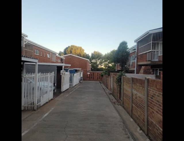 2 BEDROOM HOUSE FOR SALE IN NAVALSIG